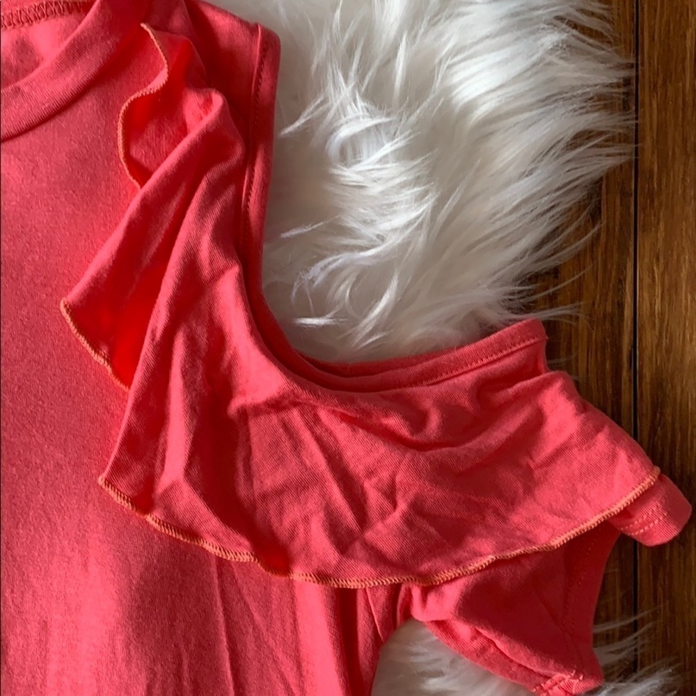 Two Pocket Cold-Shoulder Ruffle Dress - Picture 3 of 5